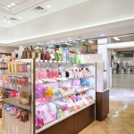ナニワの国から美的通信Vol.10 阪急梅田駅の改札前で女性専用の秘密基地「クレデュプレ」を発見！