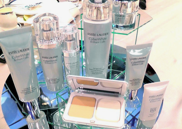 イマドキ美白は、シミ対策だけじゃダ～メダメ。新『サイバー ホワイト』でブリリアントな透・輝・美肌へ♪