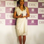 DHCの新CMに寺島しのぶさんが登場！大人の女性の素肌美を叶える「薬用Qシリーズ」