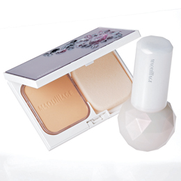 マキアージュ｜(左)ライティング ホワイトパウダリーUV SPF25・PA++ 全７色