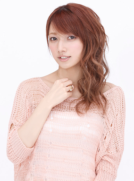 vol.1┃後藤真希さんの短期連載がスタート。「毎日のスキンケア、いろいろ悩んでこれに決めました！」