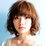 毛先が軽やかに遊ぶ