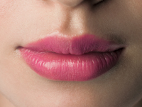 2012springcosme_p08_02