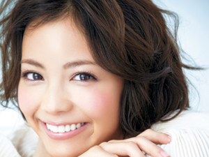 美容賢者の春の「なりたい顔」自腹買いコスメプラン【高橋里帆さん編】