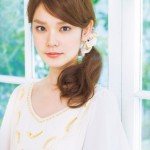 飾らないのにフェミニンな魅力が幅広い世代から好評！