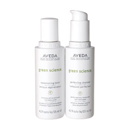 アヴェダ｜グリーン サイエンス（右）トリートメント クレンジングミルク