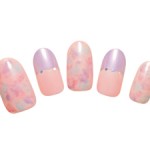 タイダイ柄ネイル15選｜夏におすすめデザインや色の組み合わせ方など、タイダイ柄ネイルのやり方まとめ