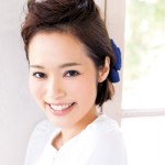 ざっくりサイドハーフアップ