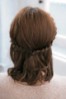  さりげなくモテちゃうカチューシャ風アップヘア