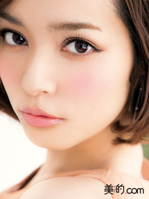 前田敦子風メーク 前田敦子風メーク