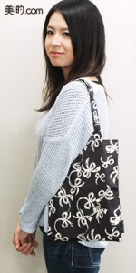 美的4月号付録トートバッグ モデル