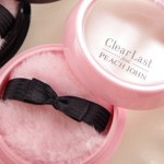 セクシー＆キュートな世界をまとって❤　クリアラストとピーチジョンの限定コラボフェイスパウダー