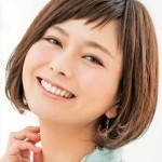 短め流し前髪で大人かわいいピュアガール