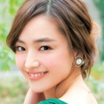ほどけそうな 柔らかさが魅力★ゆるゆる 大人女子アップ