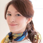 どこから見られても美人印象を保てる エレガントなひとつ結びアレンジ