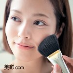 塗ってる？塗ってない？その危うさが魅力に。BBクリームで作る「透け肌」【後編】