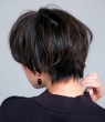 軽めワックスでツヤめくショートヘアセット