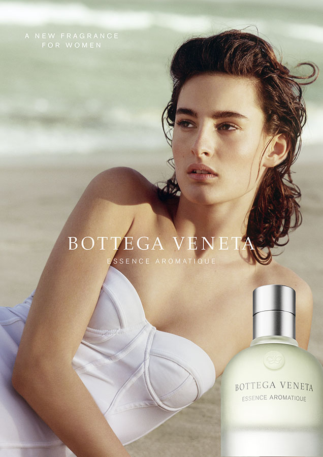 BOTTEGA_VENETA_PRESS_WOMAN_900