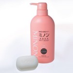 （右）全身シャンプー しっとりタイプ ［医薬部外品］（左）薬用スキンソープ［医薬部外品］