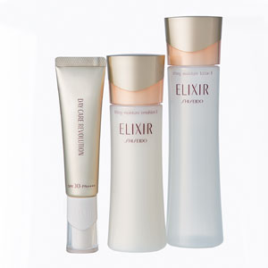 エリクシール｜シュペリエル（右）リフトモイスト ローション W（中）リフトモイスト エマルジョン W（左）デーケアレボリューション W Ⅱ