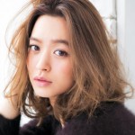 野崎萌香のセンターパートかきあげ前髪