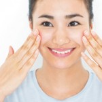 美容家 小林ひろ美さんに質問！化粧水の効果的なつけ方って？