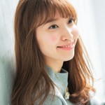 前髪をふんわりさせただけの ナチュラルヘアでライブへGO ！
