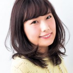 内巻きミディ×シースルーバングで春らしくシフト ！