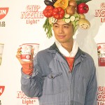斎藤 工さんが〝いい食べっぷり女子〟を応援。罪悪感ゼロのカップヌードルで小腹を満たす！