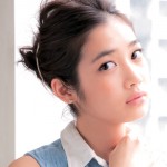 梅雨に負けないヘアアレンジ＜上げる×ミディアムヘア＞