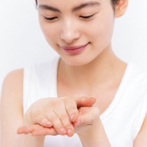 しぼんだ肌も即ふっくら！　夏→秋の保湿テクニック