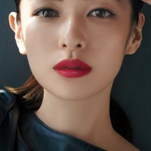 美肌にも美人にもなれる秋色の唇　【フューシャボルドー編】