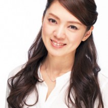 【化粧品の使い方Q&A】Q：巻き髪を長時間キープしたいときは？