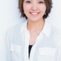『美的』最新号ご購入者、先着５０名様限定！レイナさんの「秋冬トレンドアップメークLESSON」開催します。