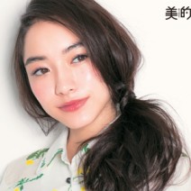 生活苦の老婆に見える…赤み系のカラーメークで「こけ疲れ顔」を一発解消！