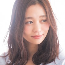 くせを生かしたしなやかな毛流れがほの甘セクシー