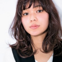 ダークでも透明感のある〝パープルアッシュ〟