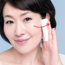 小林ひろ美さんがレクチャー！ 今おさえておくべき美肌メソッドその1【角質ケア編】