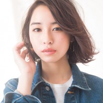 これが今、いちばんおしゃれな前髪ニュアンス！目元リバースバング