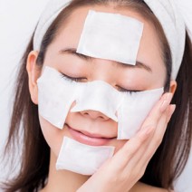 化粧水の前に、美容液をブースター代わりに使うのはアリ？些細なギモンを徹底解決！