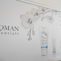 実は、女性の98％が悩んでる？夏のデリケートゾーンのケアは「WOMAN essentials」にお任せ！