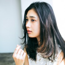 〝ストレートアイロン〟ひとつでできるCカール