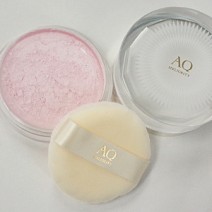気になるくすみも一塗りでパパッと解消！ コスメデコルテの究極パウダー