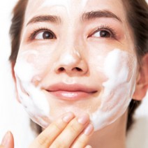夏のクレンジング&洗顔は、さっぱり時短で肌に負担をかけないように！