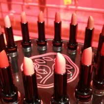 本日より『SHISEIDO ”ROUGE ROUGE” POPUPイベント』が表参道で限定開催！