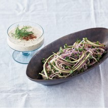 ズッキーニそばごまヨーグルトソース