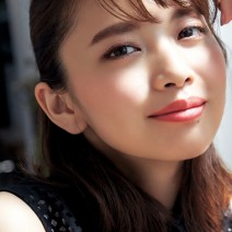 知性の中にもかわいさをプラス。ピンクベージュなら簡単にオンナ度を上げられるんです！