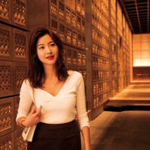 秋色美女メークで過ごす都心のプレミアムステイ～リップ編～