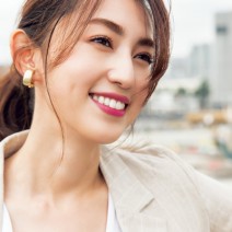トレンド眉”太ストレート”で顔だちはっきり　ザ・美人フェースに！