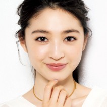 真夏のメーク直しなのに、2分で済む！　ポーチに入れたい厳選6アイテム